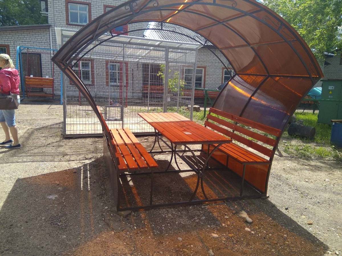 Беседка арочная из поликарбоната